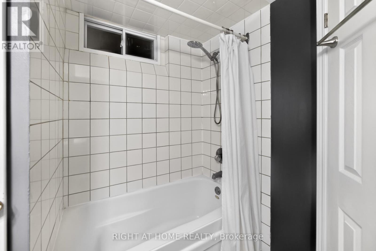 152 Hadati Road, Guelph, Ontario  N1E 6P4 - Photo 30 - X13143670