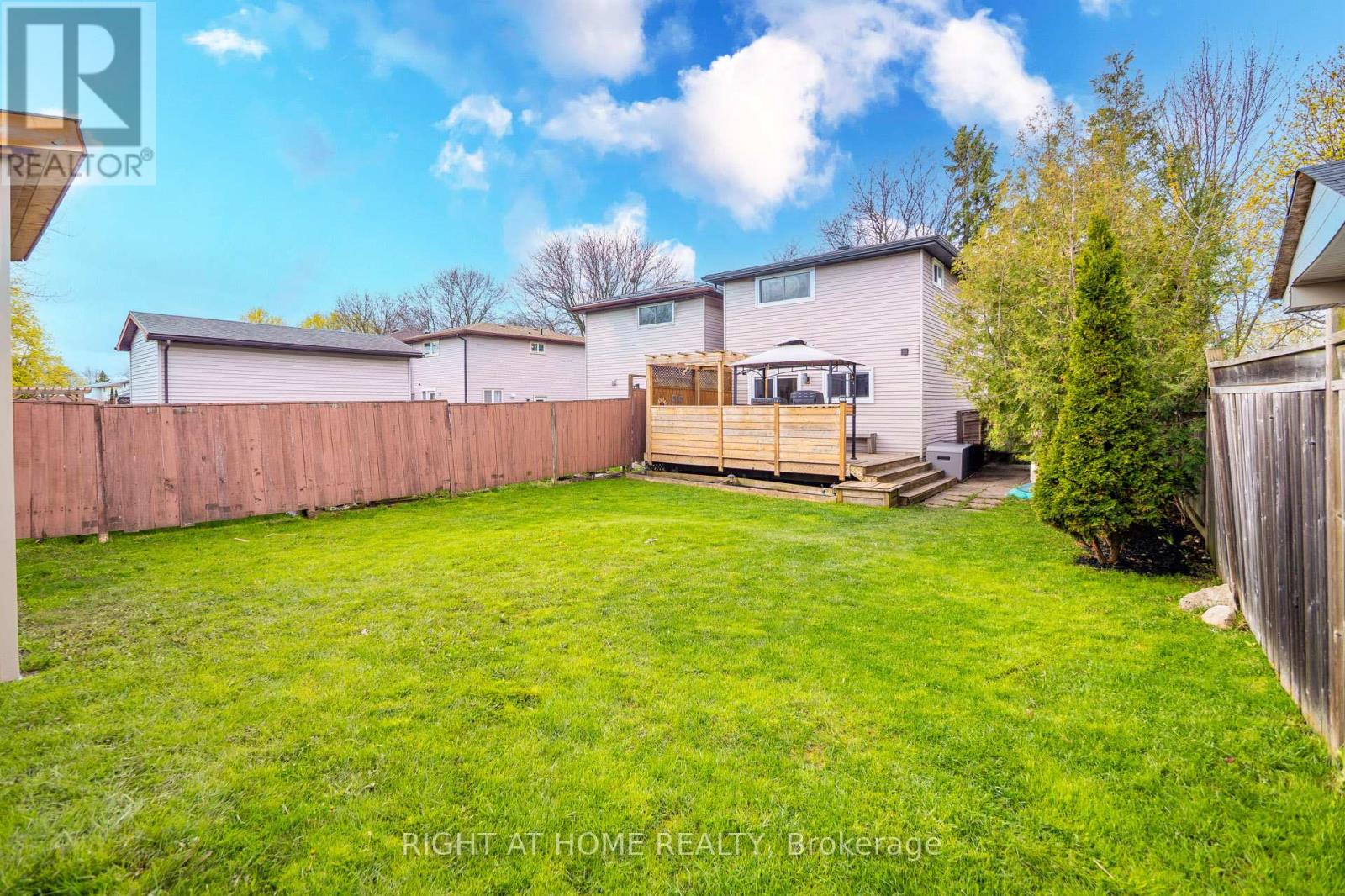 152 Hadati Road, Guelph, Ontario  N1E 6P4 - Photo 38 - X13143670