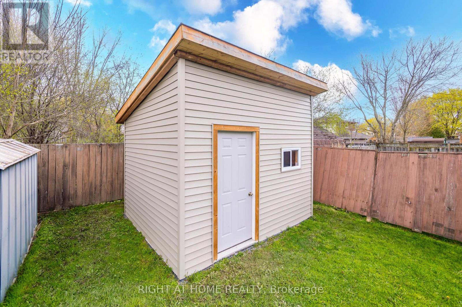 152 Hadati Road, Guelph, Ontario  N1E 6P4 - Photo 39 - X13143670
