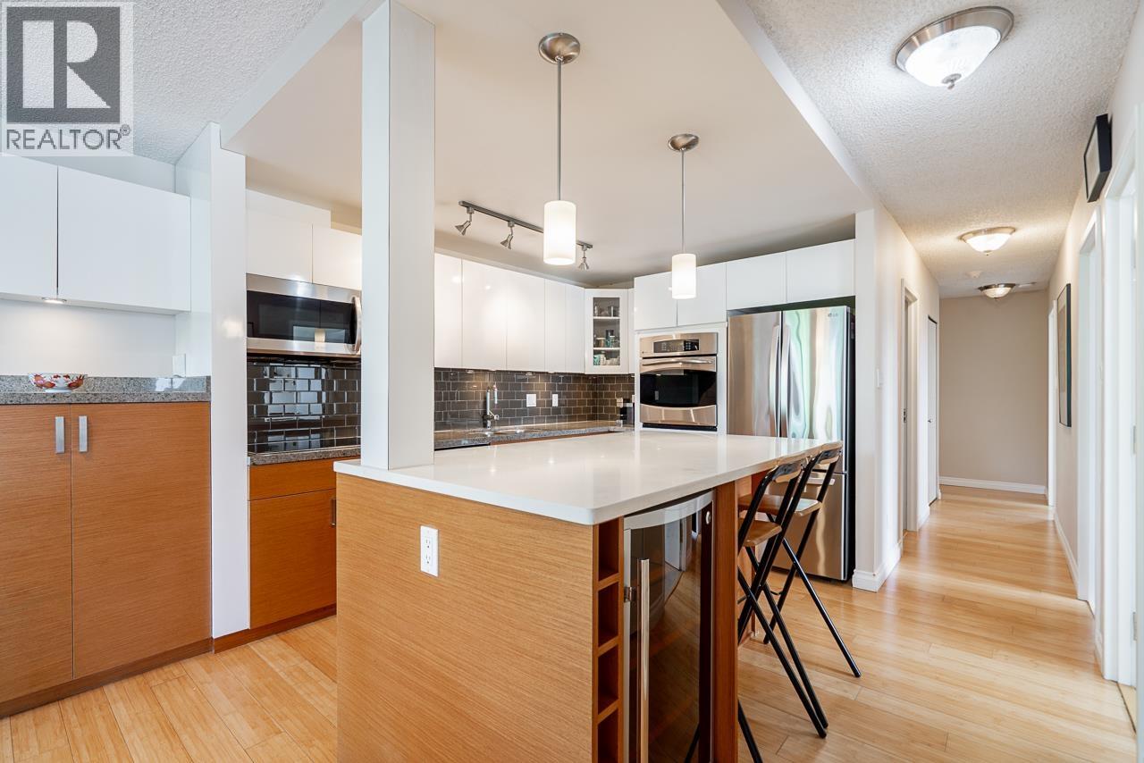 301 1450 Pennyfarthing Drive, Vancouver, British Columbia  V6J 4X8 - Photo 3 - R3124737