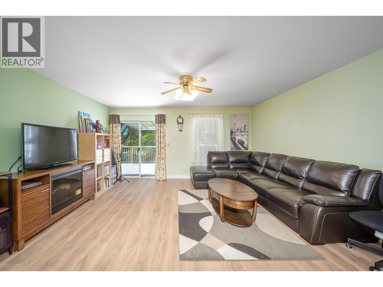 11 Harbour Place, Port Moody, British Columbia  V3H 4J8 - Photo 8 - R3113711