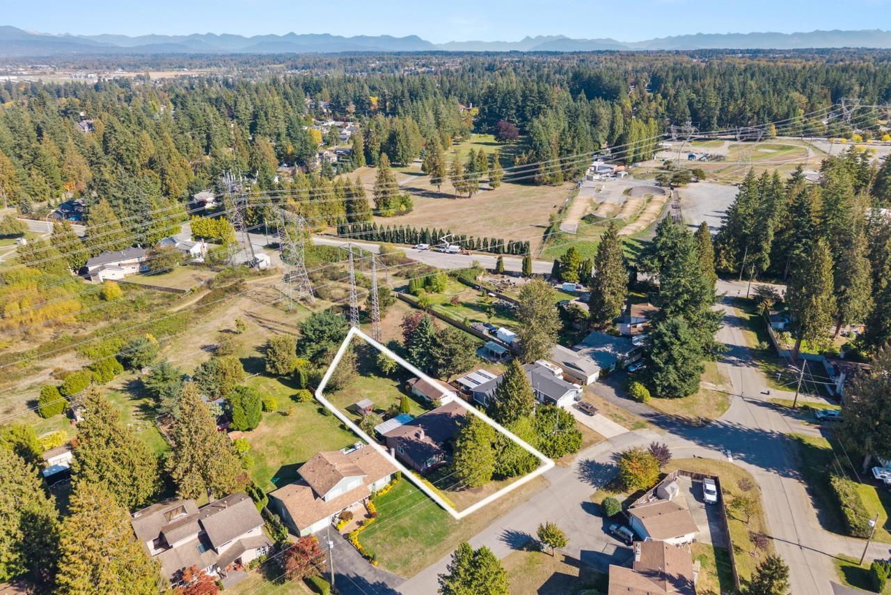 20553 43a Avenue, Langley, British Columbia  V3A 3C7 - Photo 1 - R3124666