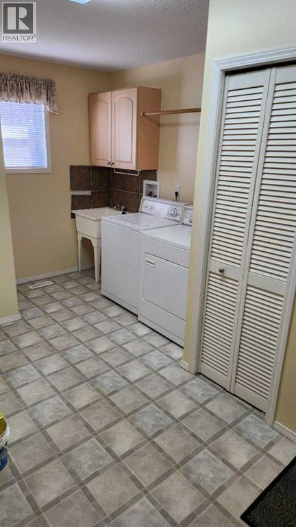3014 33 Avenue S, Lethbridge, Alberta  T1K 7K1 - Photo 20 - A2309540