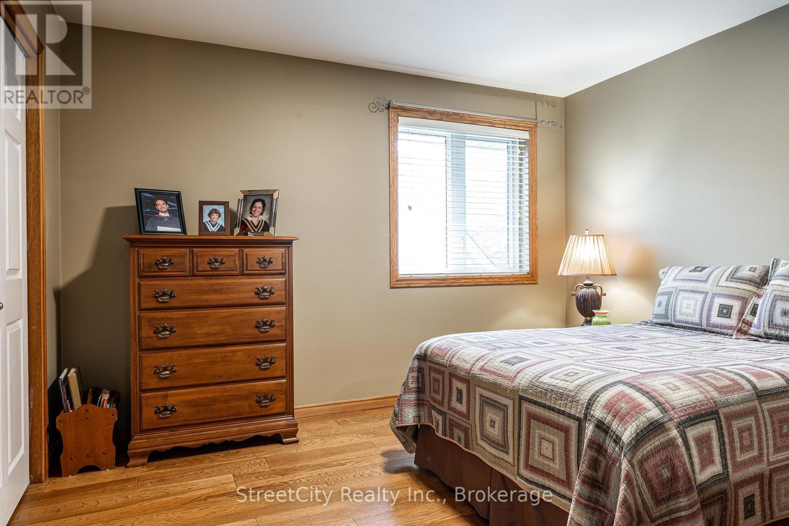 27 Kay Street, Stratford, Ontario  N5A 7R7 - Photo 34 - X13144022