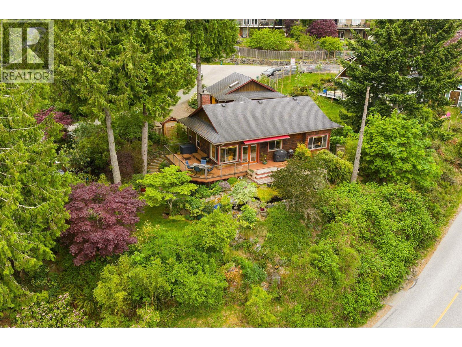 960 Harbour View Place, Bowen Island, British Columbia  V0N 1G2 - Photo 31 - R3124728