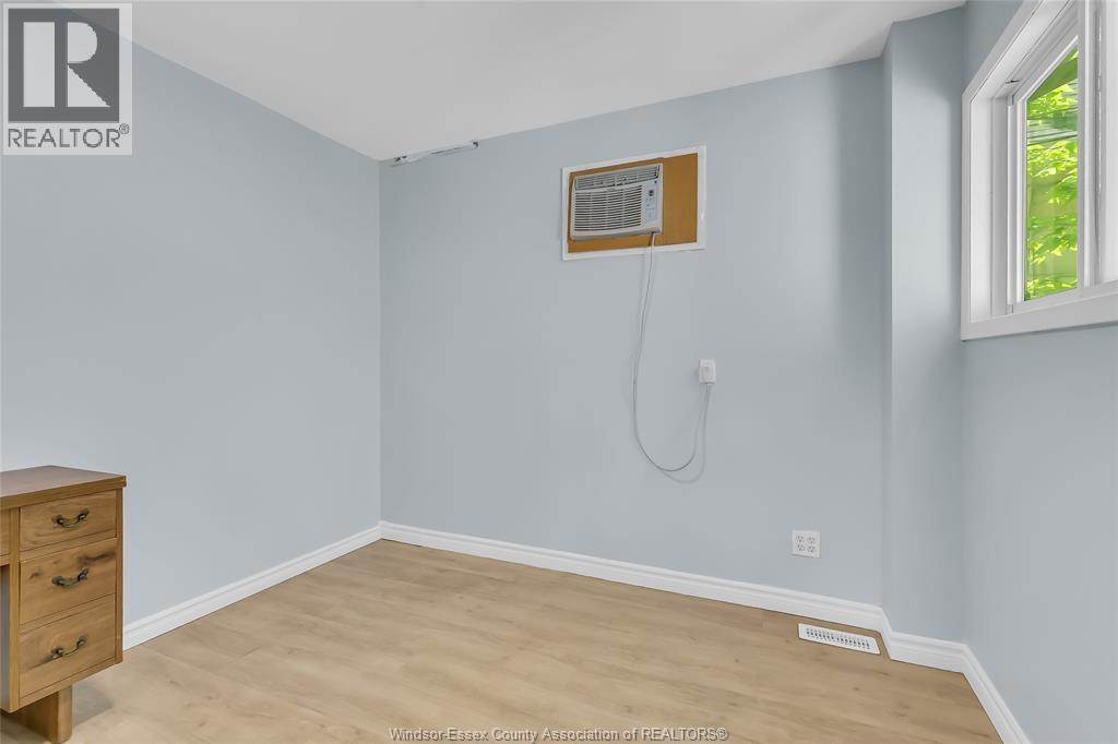 397 Josephine, Windsor, Ontario N9B 2K9 - Photo 13 - 26011403
