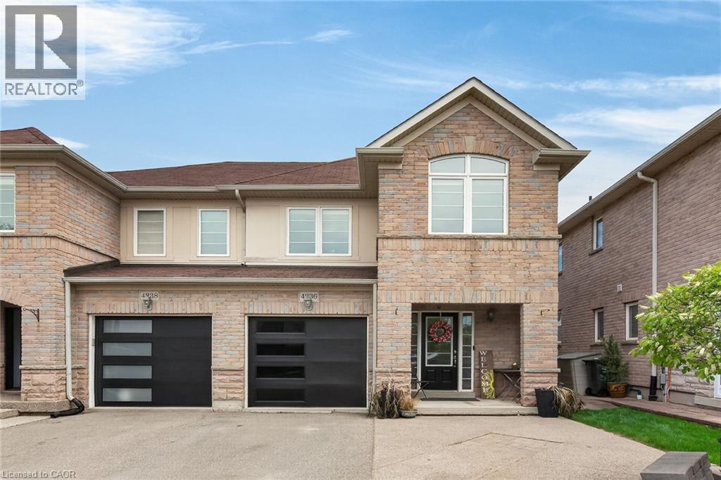4236 Prudham Avenue, Burlington, Ontario  L7M 0N3 - Photo 4 - 40831321