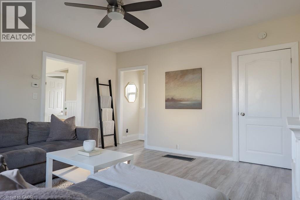 8 Dundas Street, Brantford, Ontario  N3R 1R8 - Photo 6 - 40831257