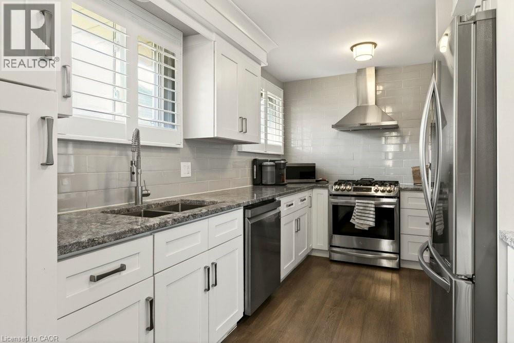33 Via Dell Monte Street, St. Catharines, Ontario  L2T 3X9 - Photo 8 - 40829824
