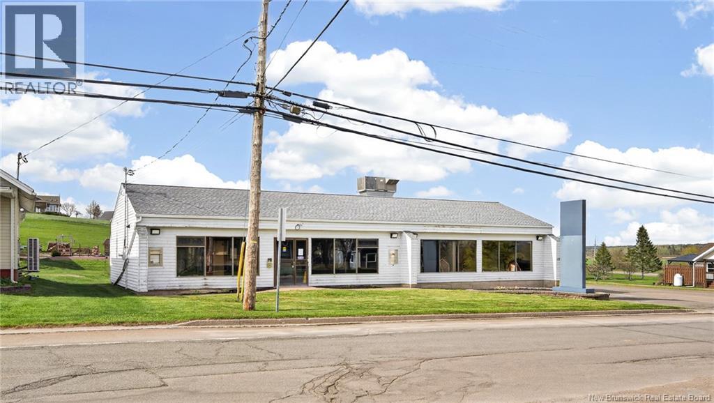 139 Saint Thomas, Memramcook, New Brunswick  E4K 2W8 - Photo 3 - NB139688