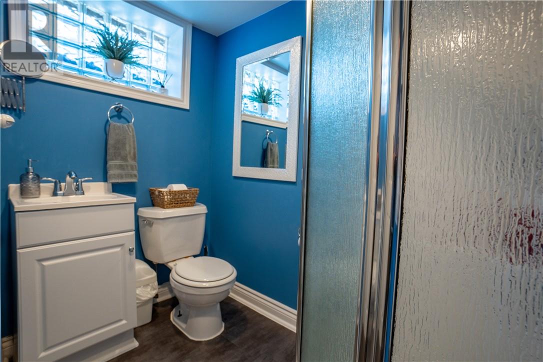 297 Sixth, Lively, Ontario  P3Y 1M4 - Photo 19 - 2127880