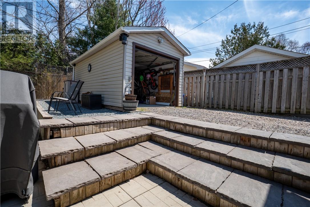 297 Sixth, Lively, Ontario  P3Y 1M4 - Photo 21 - 2127880