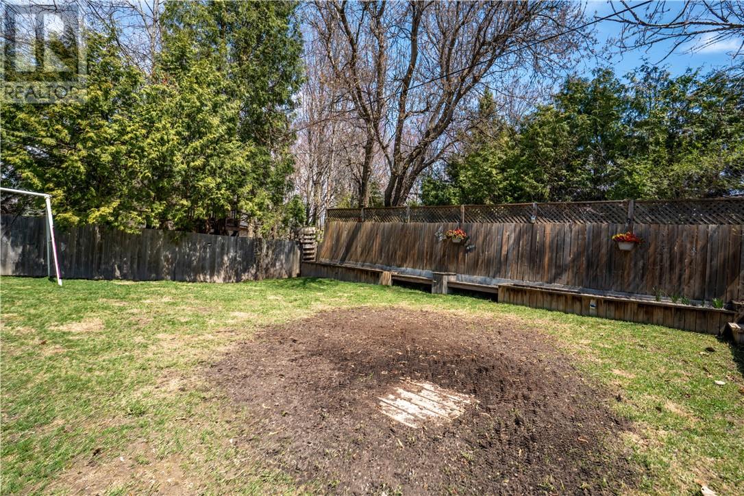 297 Sixth, Lively, Ontario  P3Y 1M4 - Photo 26 - 2127880