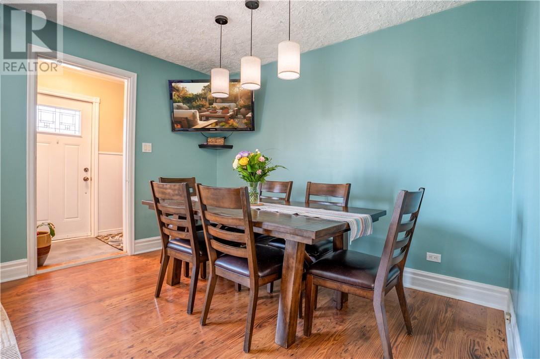 297 Sixth, Lively, Ontario  P3Y 1M4 - Photo 6 - 2127880
