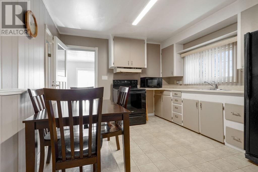 112 First Avenue, Sudbury, Ontario  P3B 3L1 - Photo 2 - 2127867