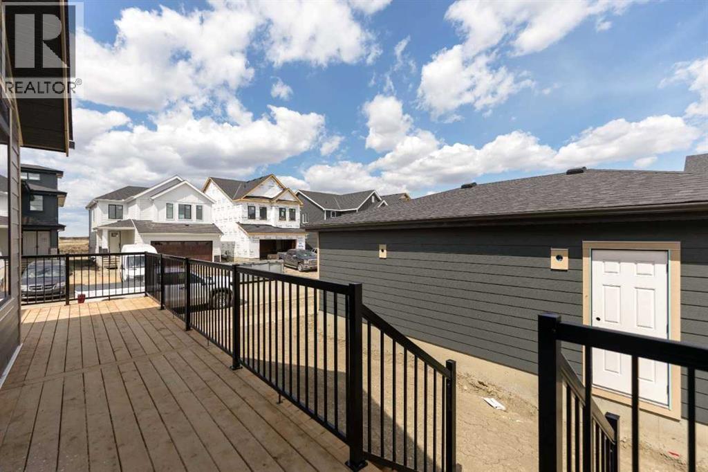 246 Harmony Circle, Rural Rocky View County, Alberta  T3Z 0K9 - Photo 10 - A2306464