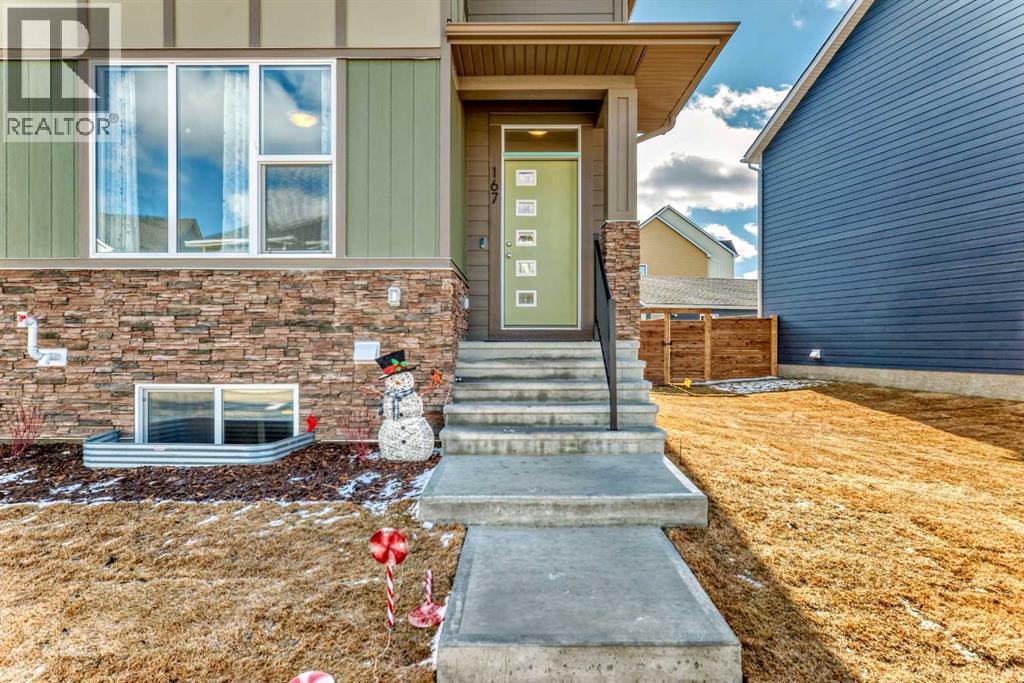 167 South Shore Court, Chestermere, Alberta  T1X 1S2 - Photo 3 - A2307731