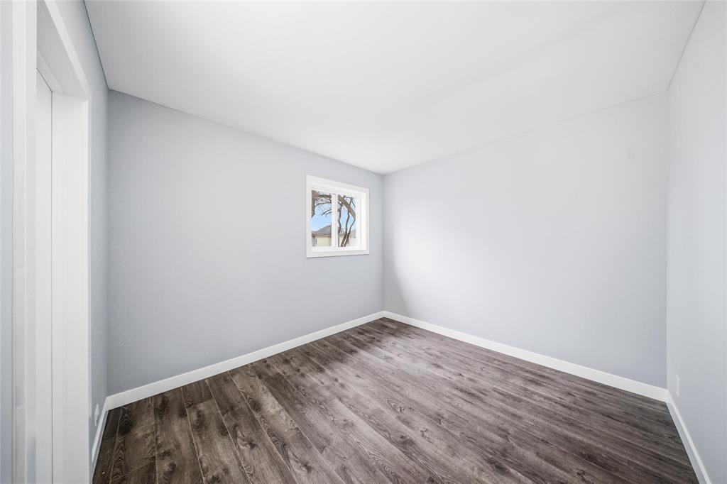 586 Machray Avenue, Winnipeg, Manitoba  R2W 1A9 - Photo 16 - 202610885