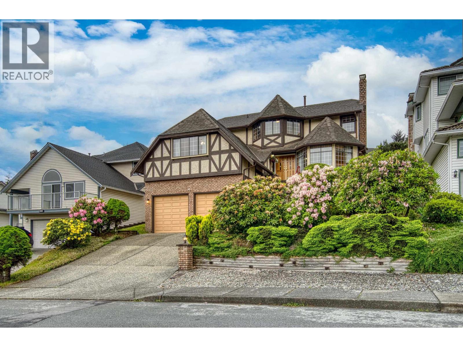 2866 Mara Drive, Coquitlam, British Columbia  V3C 5L2 - Photo 1 - R3124095