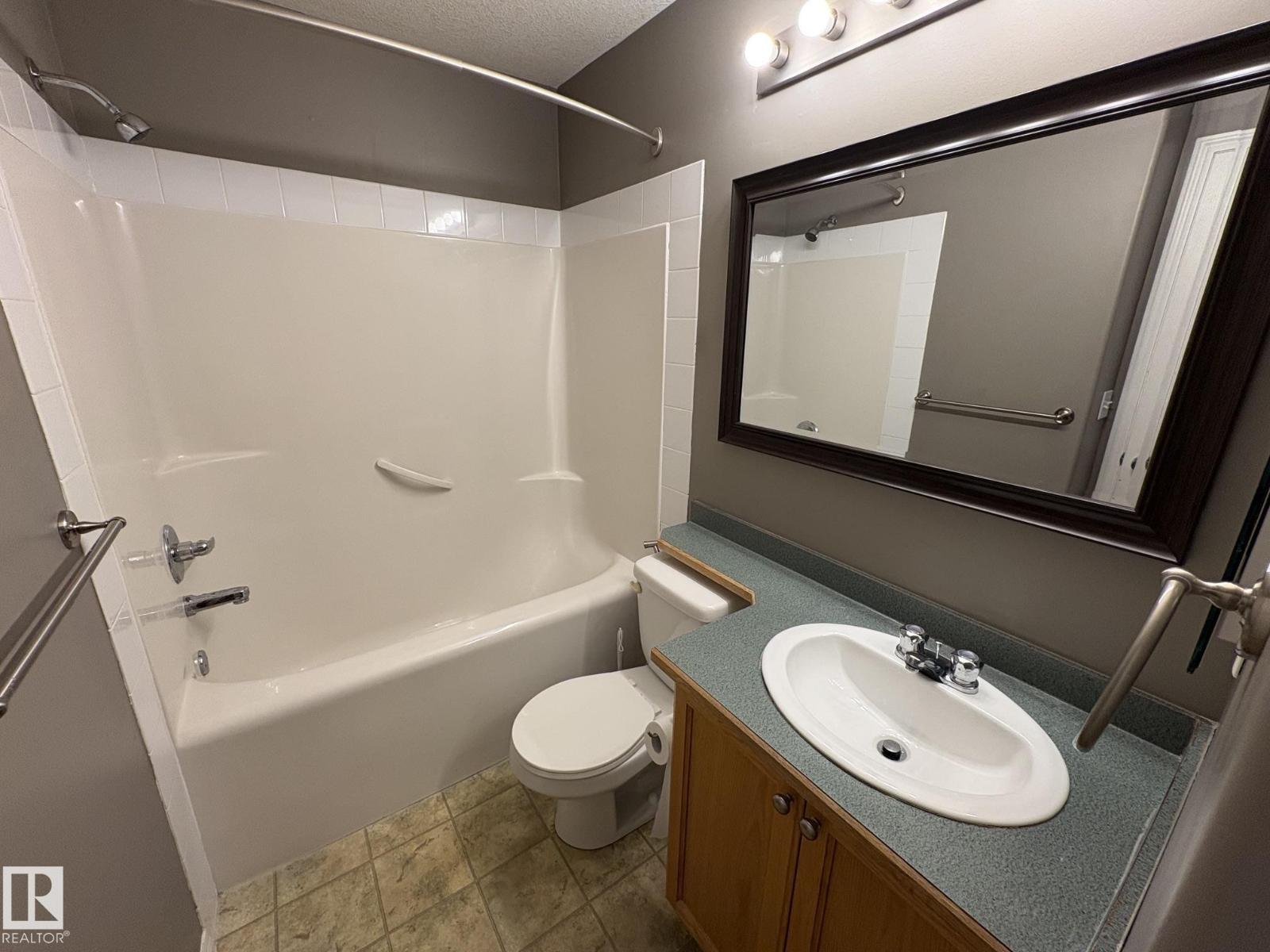 #138 9525 162 Av Nw, Edmonton, Alberta  T5Z 3V2 - Photo 11 - E4488565