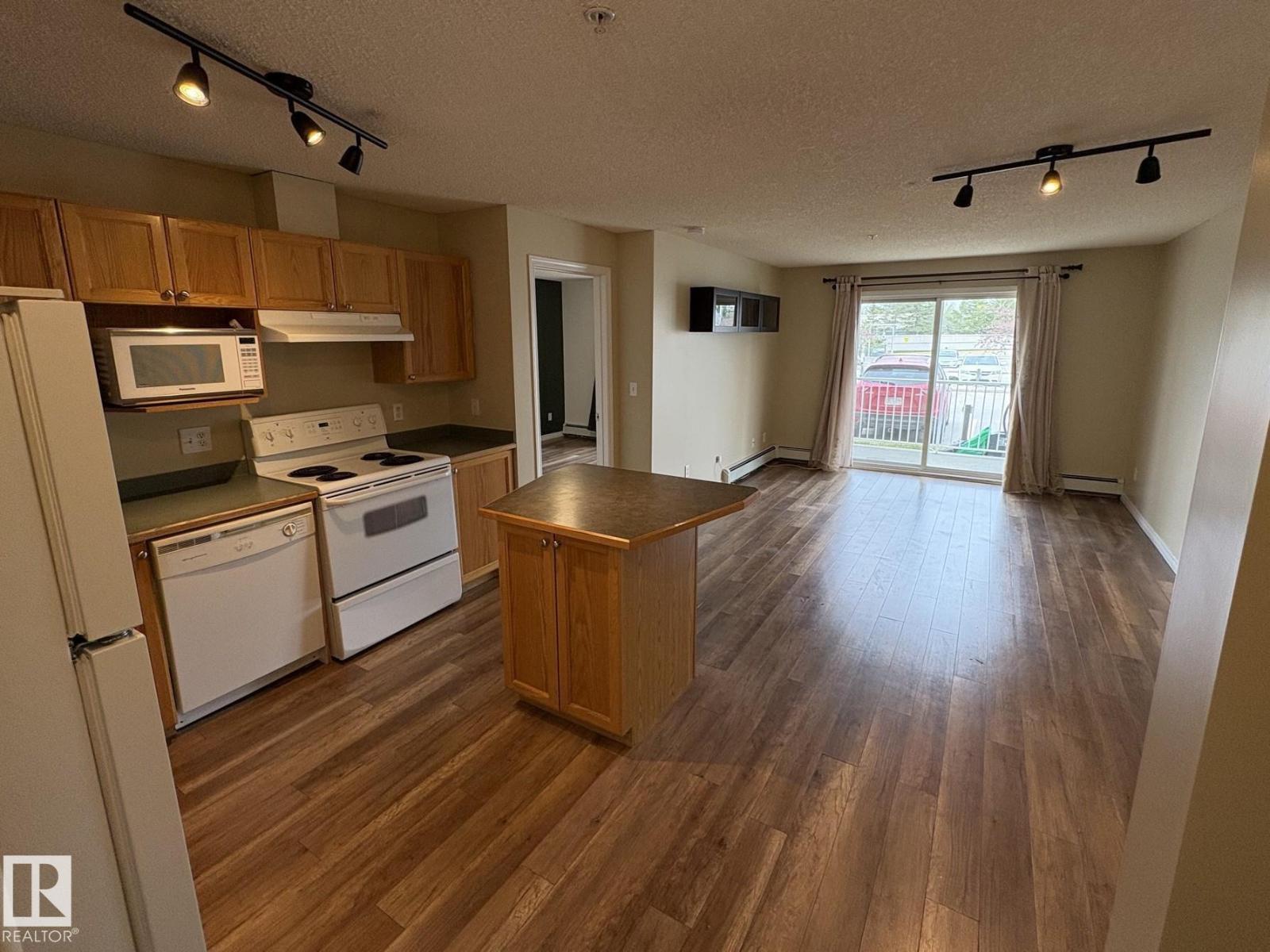 #138 9525 162 Av Nw, Edmonton, Alberta  T5Z 3V2 - Photo 4 - E4488565