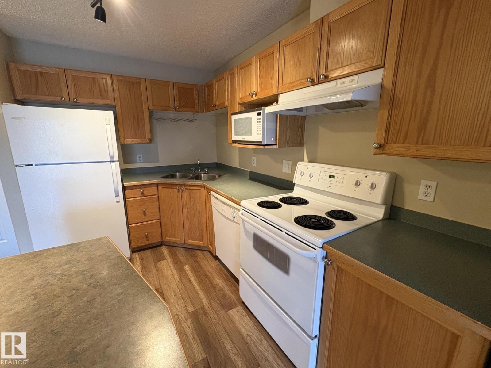 #138 9525 162 Av Nw, Edmonton, Alberta  T5Z 3V2 - Photo 6 - E4488565