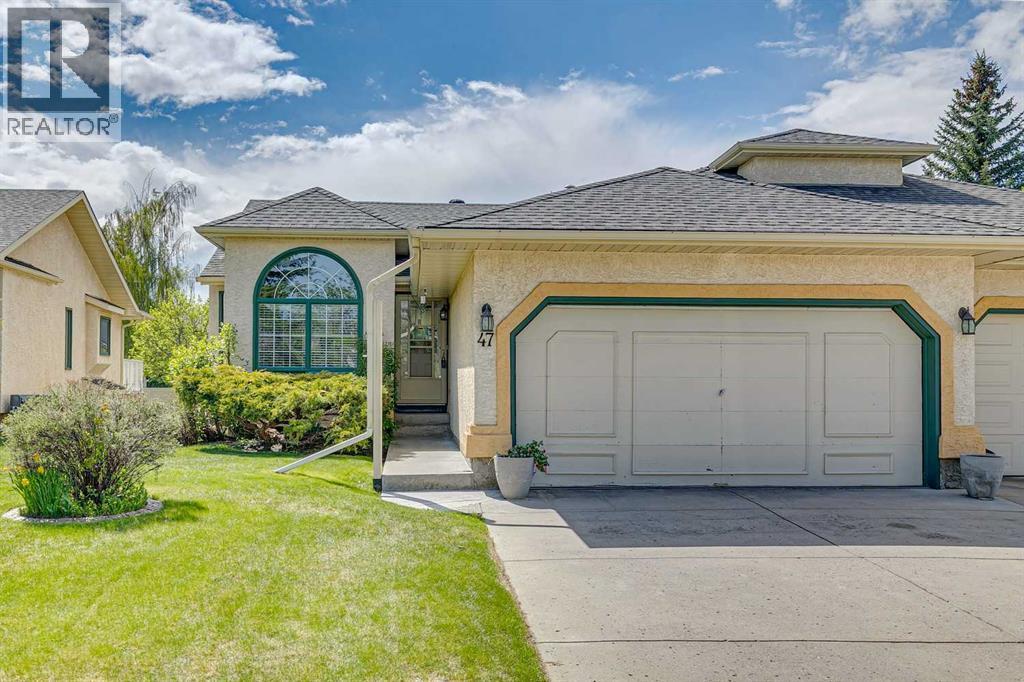 47 Sunlake Close Se, Calgary, Alberta  T2X 3H2 - Photo 2 - A2312426