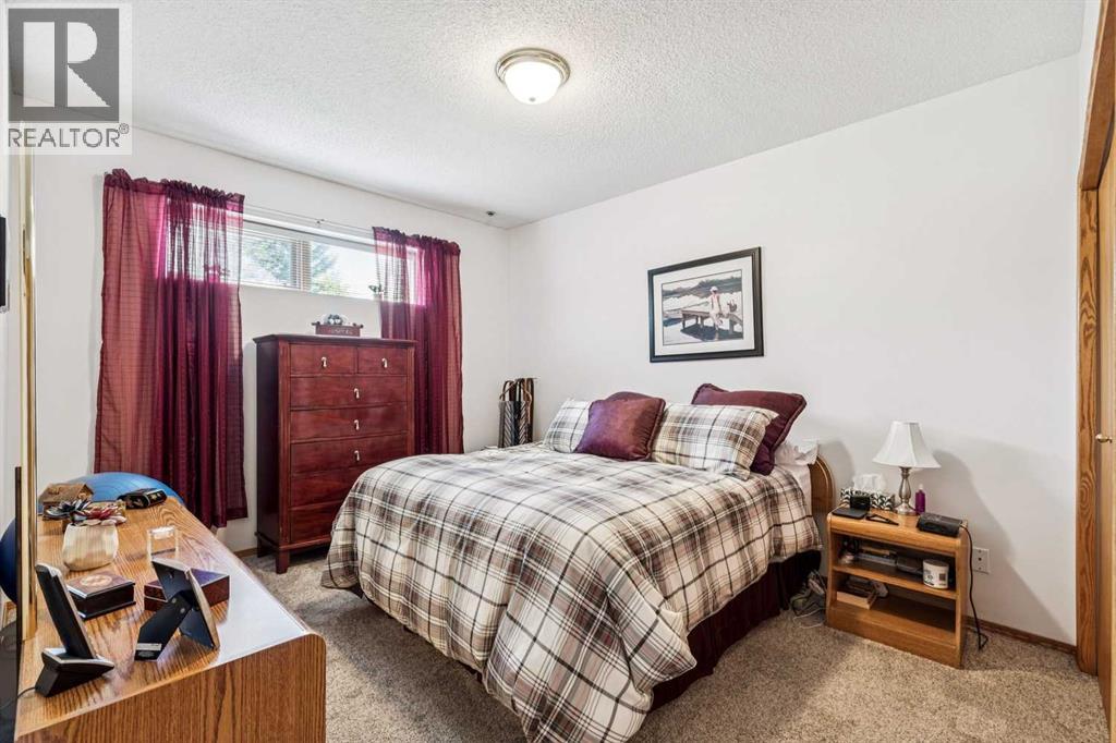 47 Sunlake Close Se, Calgary, Alberta  T2X 3H2 - Photo 21 - A2312426
