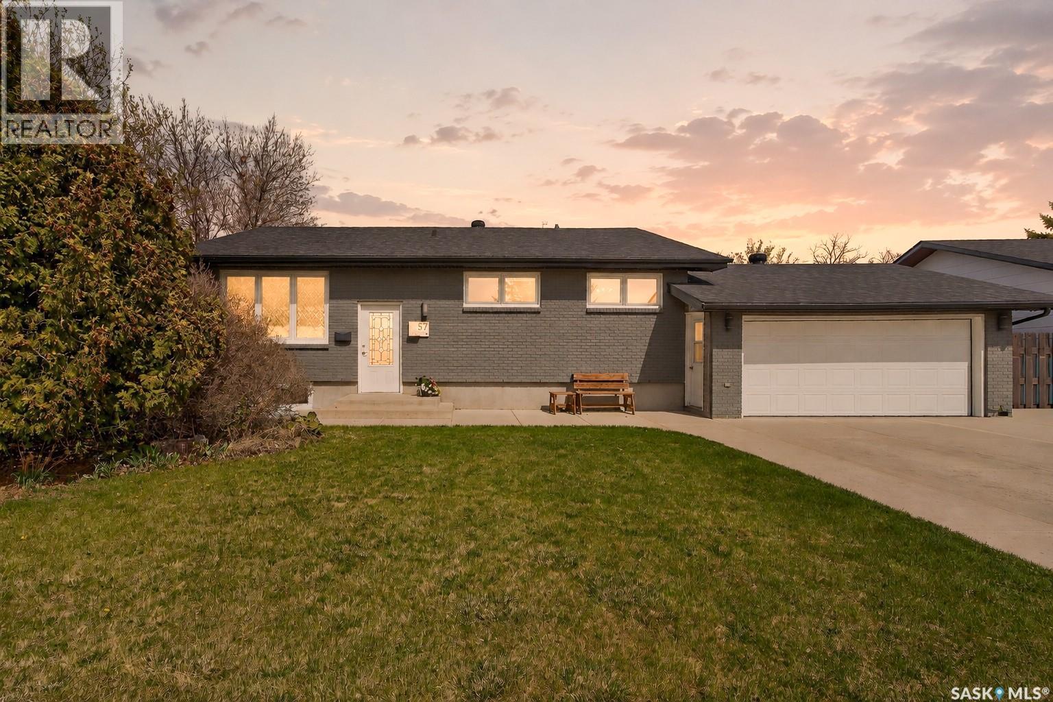 57 Daisy CRESCENT, Moose Jaw, Saskatchewan