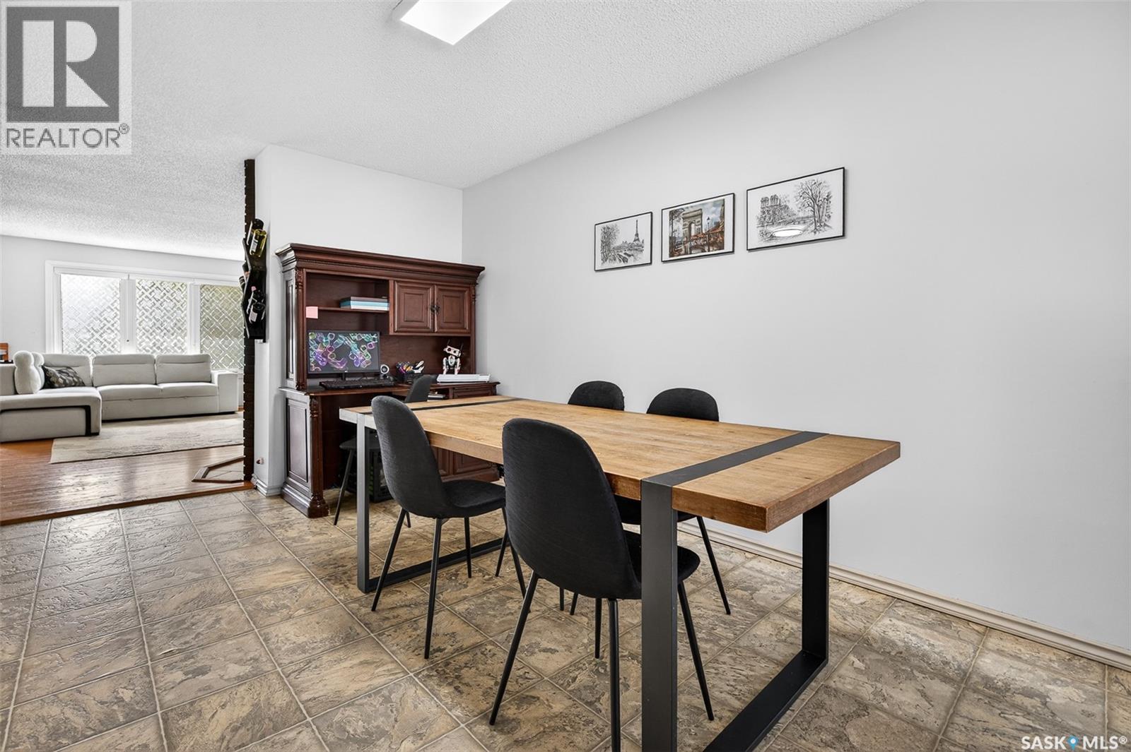 57 Daisy Crescent, Moose Jaw, Saskatchewan  S6J 1C2 - Photo 15 - SK036330
