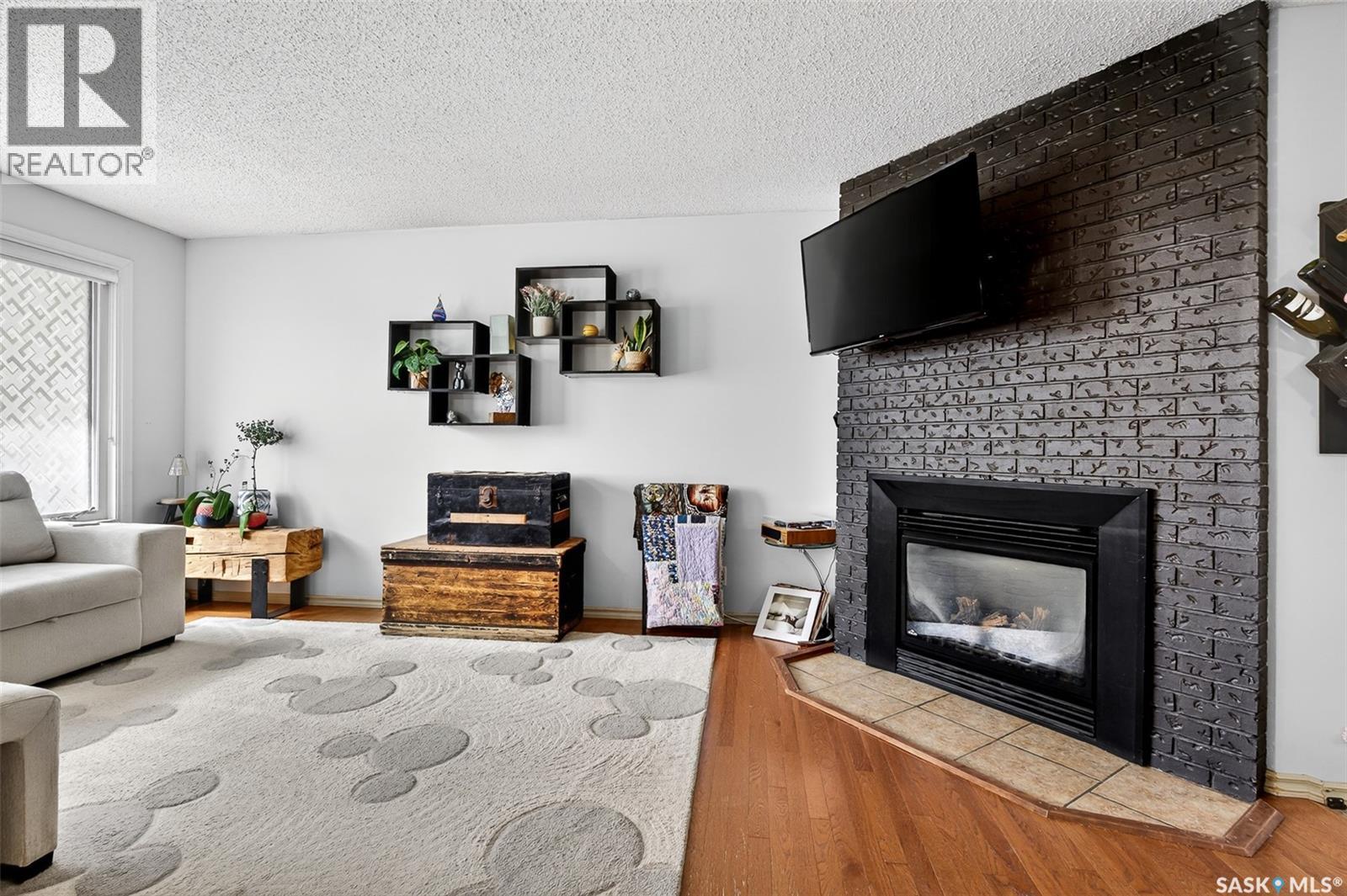 57 Daisy Crescent, Moose Jaw, Saskatchewan  S6J 1C2 - Photo 7 - SK036330