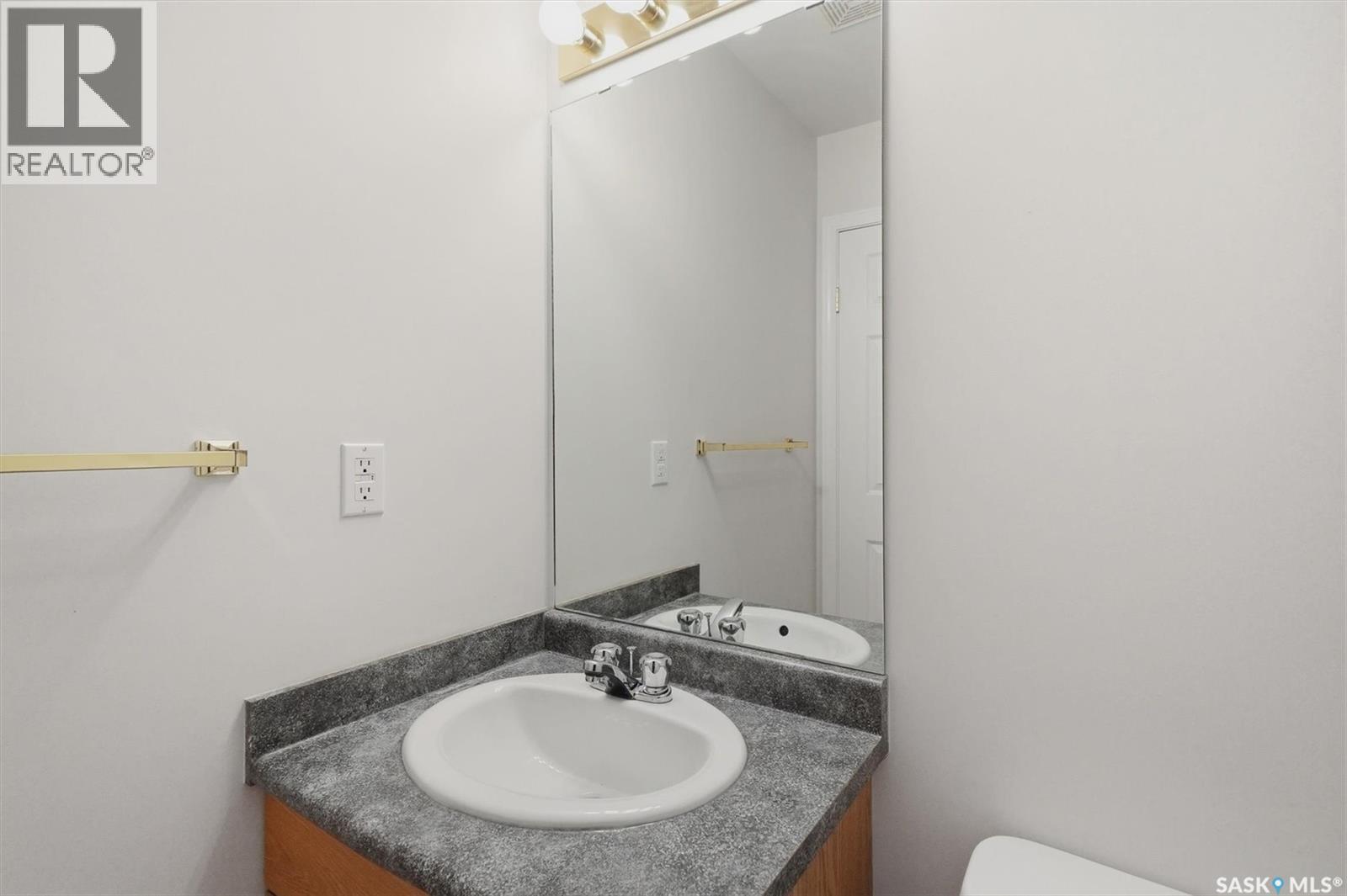 31 425 Bayfield Crescent, Saskatoon, Saskatchewan  S7V 1E6 - Photo 18 - SK036176
