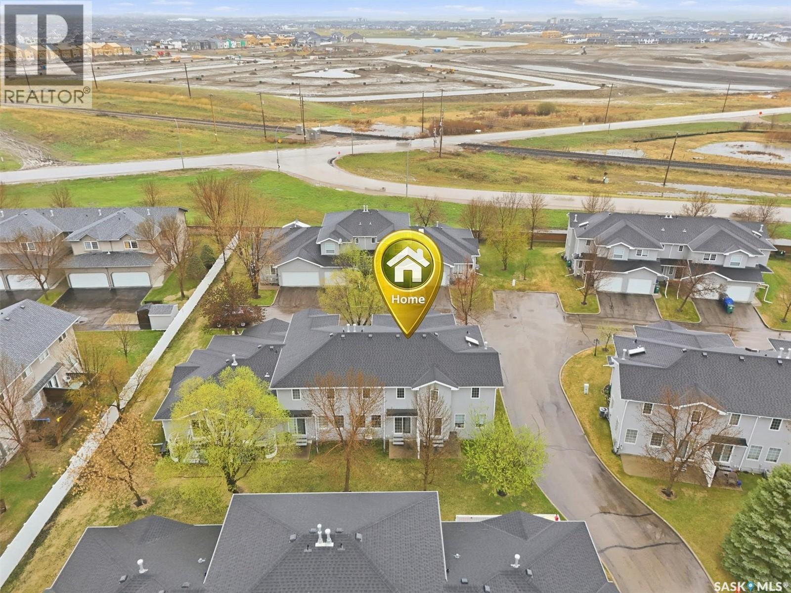 31 425 Bayfield Crescent, Saskatoon, Saskatchewan  S7V 1E6 - Photo 2 - SK036176