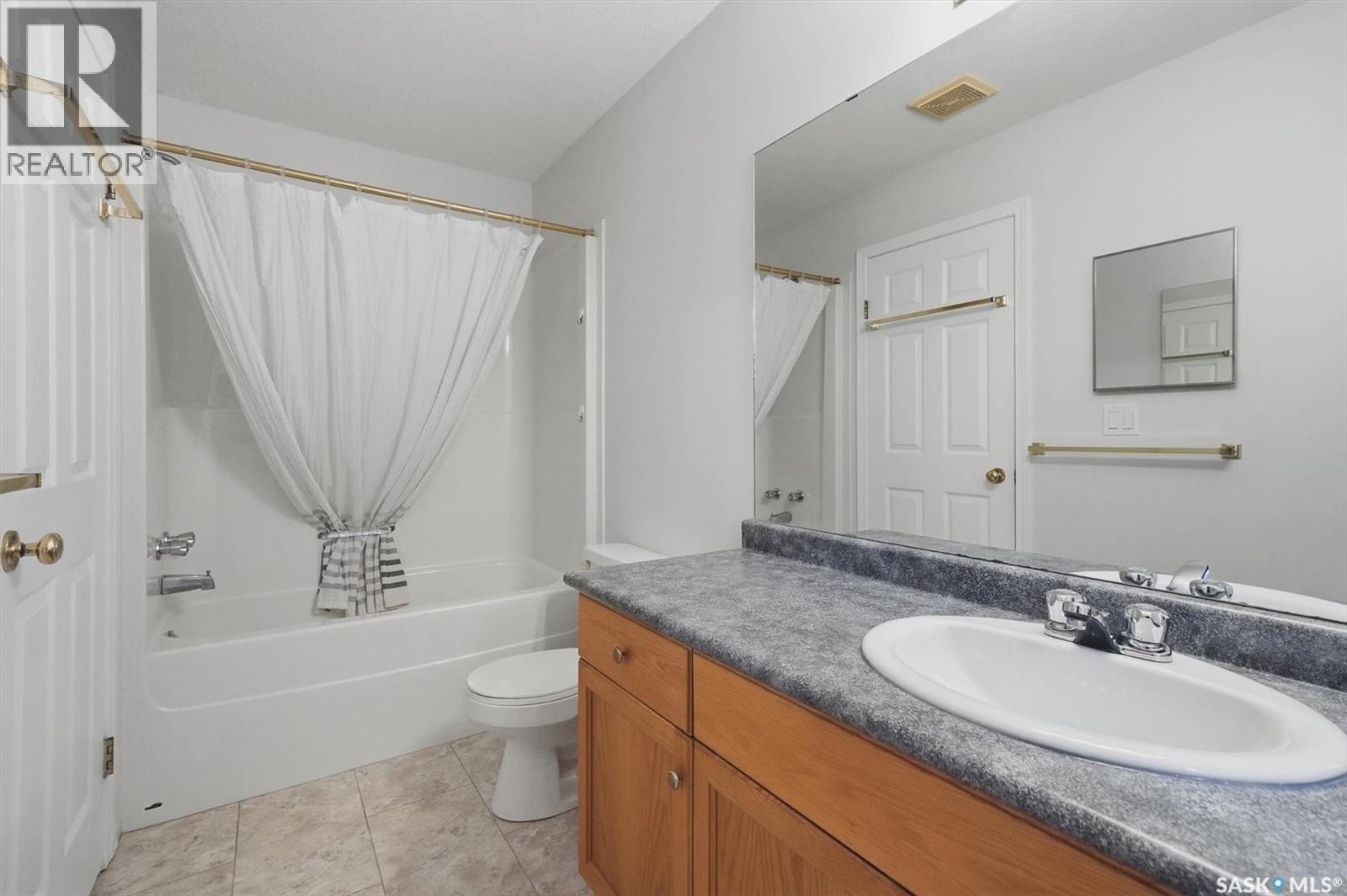 31 425 Bayfield Crescent, Saskatoon, Saskatchewan  S7V 1E6 - Photo 23 - SK036176