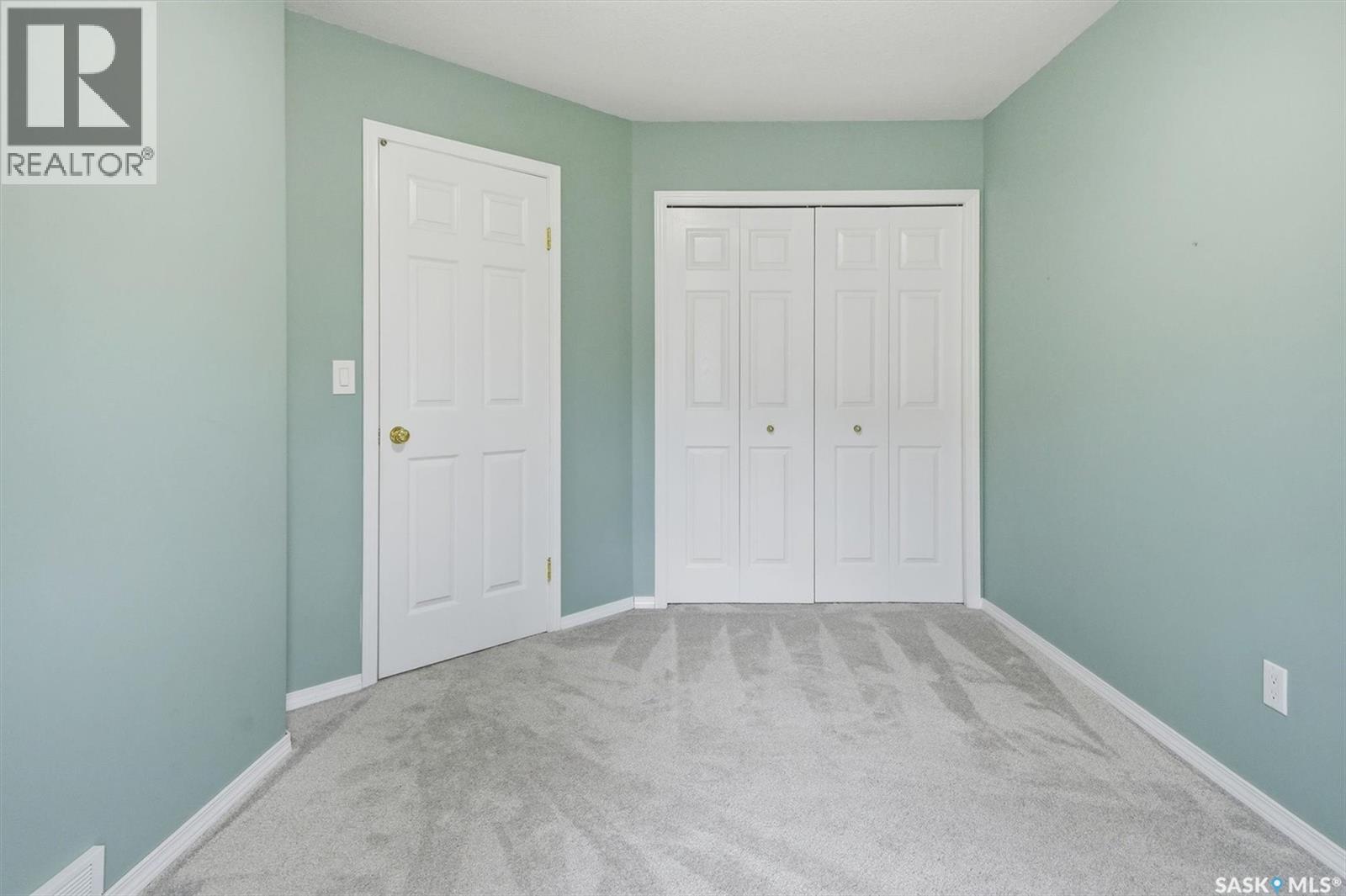 31 425 Bayfield Crescent, Saskatoon, Saskatchewan  S7V 1E6 - Photo 32 - SK036176