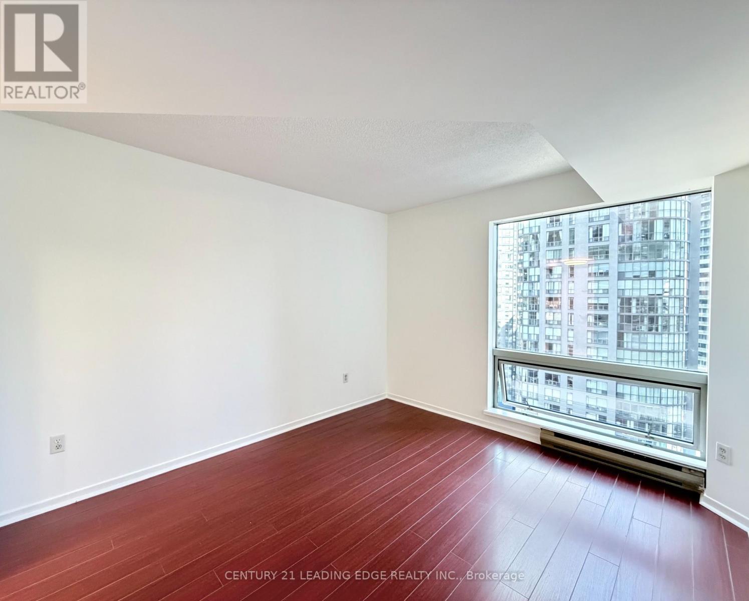1912 - 1001 Bay Street, Toronto, Ontario  M5S 3A6 - Photo 11 - C13143936