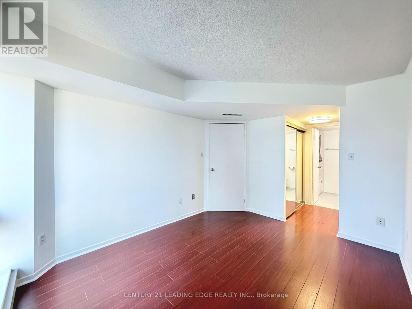 1912 - 1001 Bay Street, Toronto, Ontario  M5S 3A6 - Photo 13 - C13143936