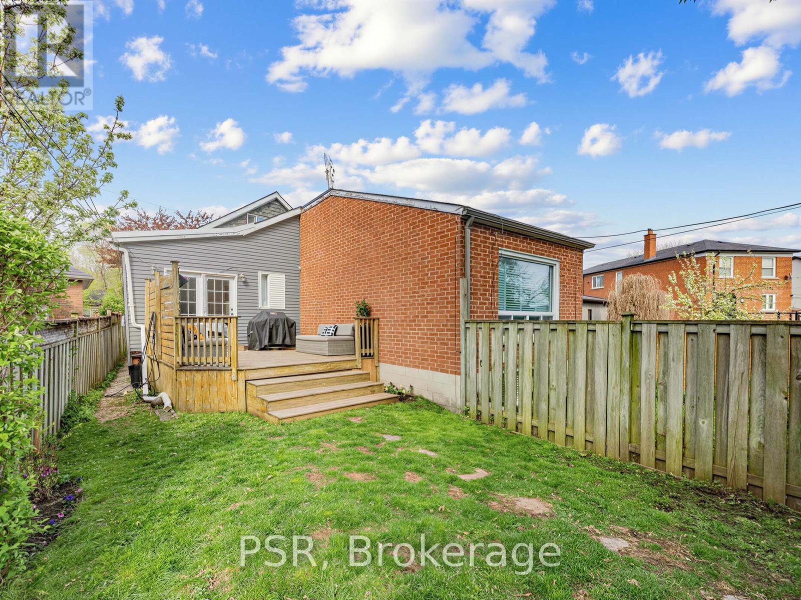 562 Arlington Avenue, Toronto, Ontario  M6C 3A5 - Photo 20 - C13143948