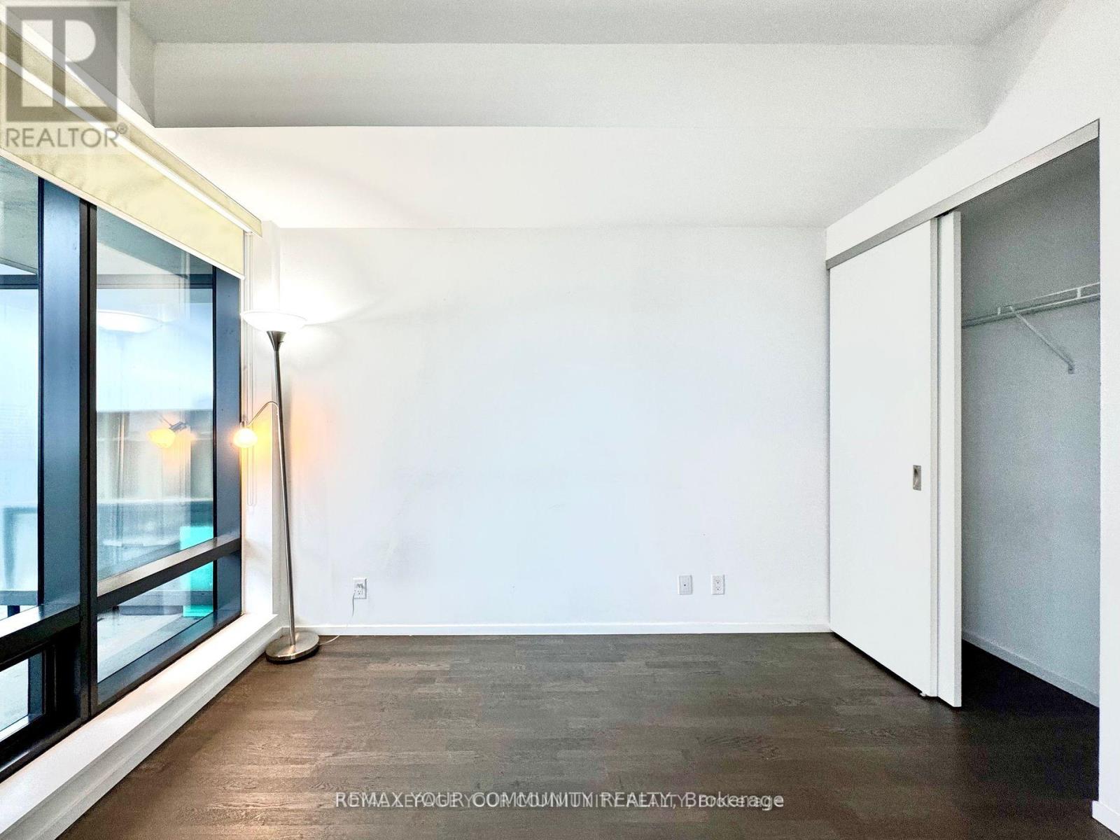 3302 - 5 St Joseph Street, Toronto, Ontario  M4Y 1J6 - Photo 10 - C13143962