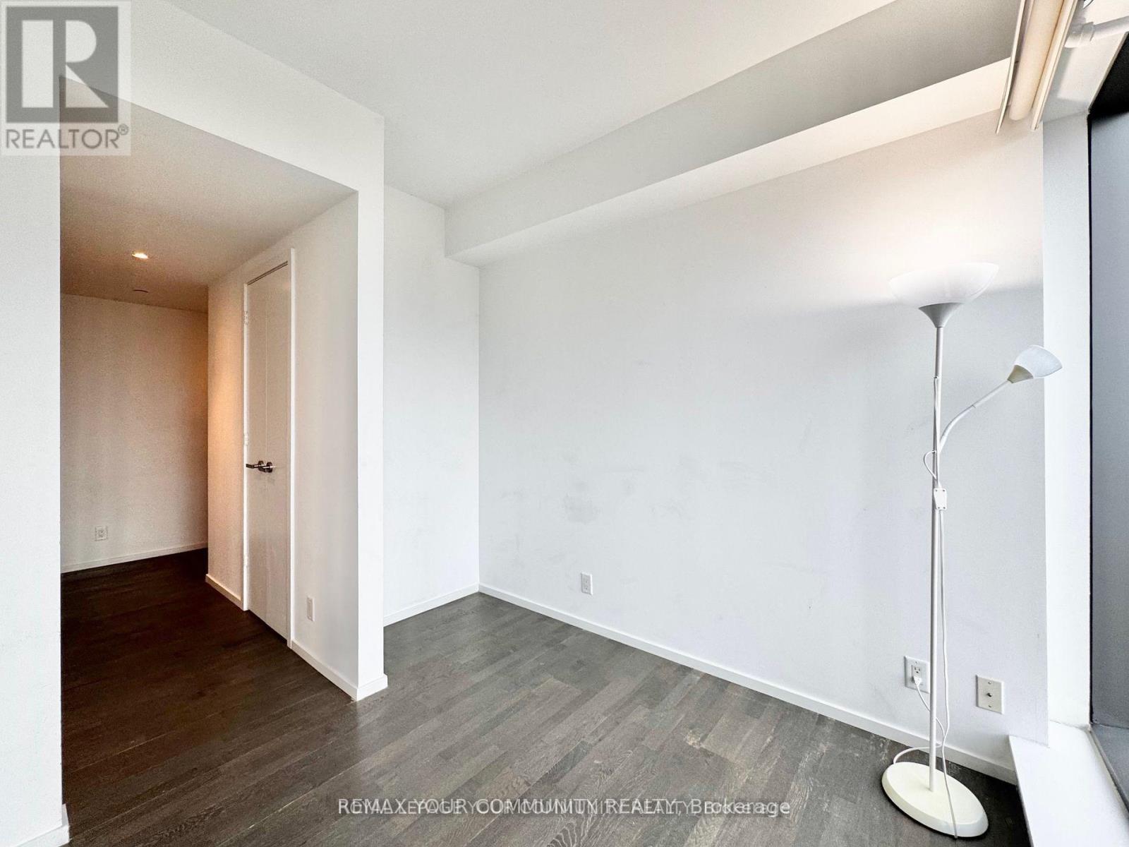 3302 - 5 St Joseph Street, Toronto, Ontario  M4Y 1J6 - Photo 17 - C13143962