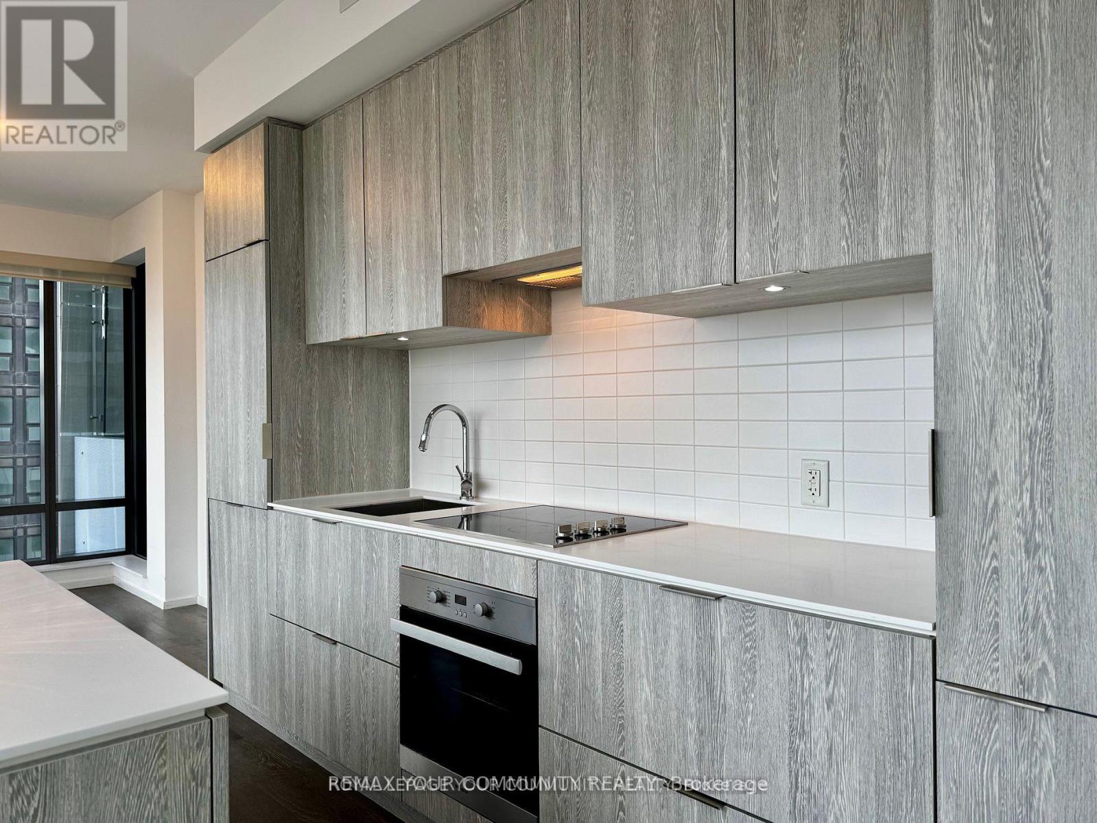 3302 - 5 St Joseph Street, Toronto, Ontario  M4Y 1J6 - Photo 7 - C13143962