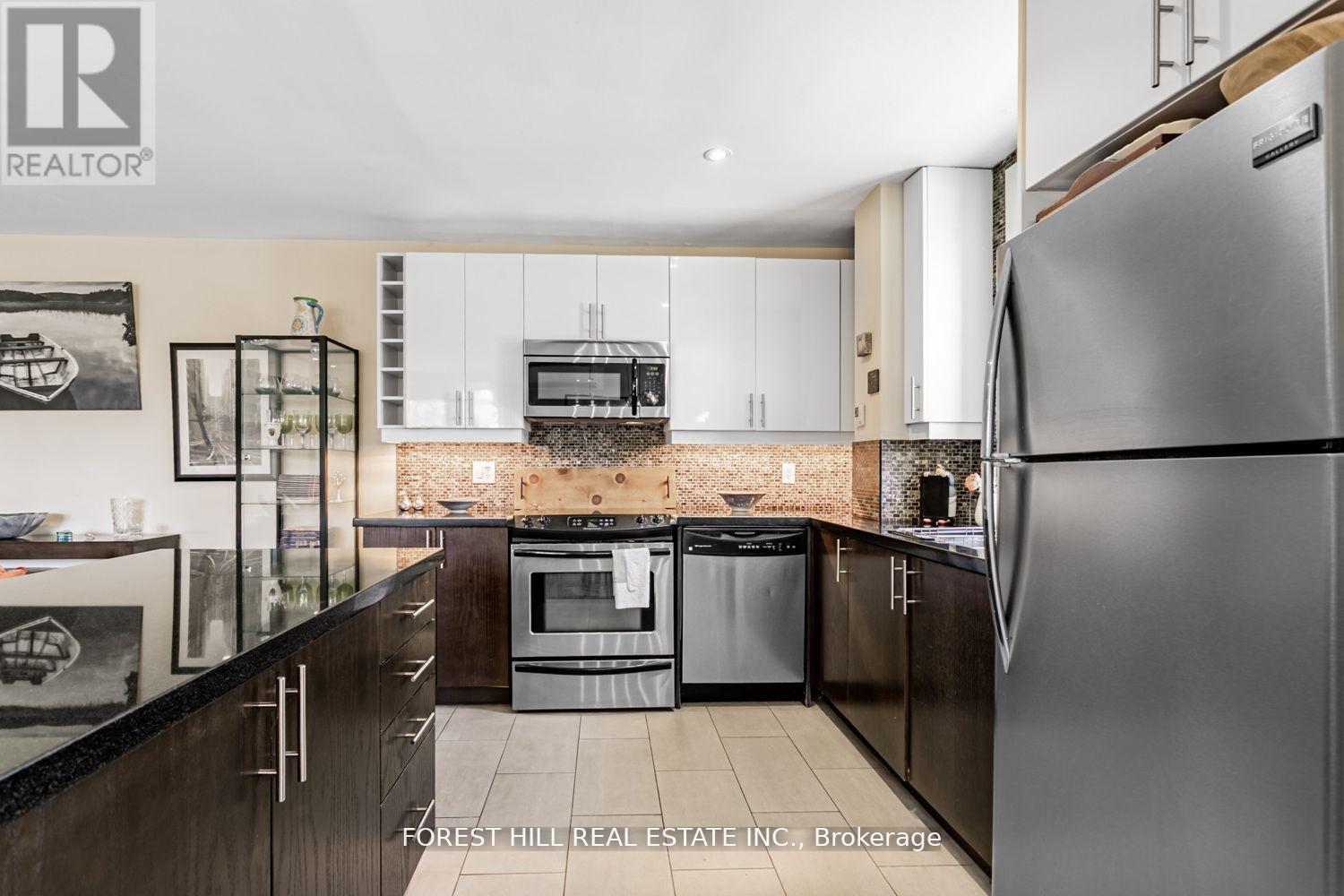208 - 2603 Bathurst Street, Toronto, Ontario  M6B 2Z6 - Photo 8 - C13143970