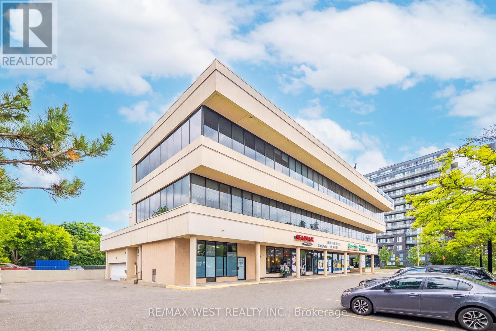 102 - 3292 Bayview Avenue, Toronto, Ontario  M2M 4J5 - Photo 3 - C13143978