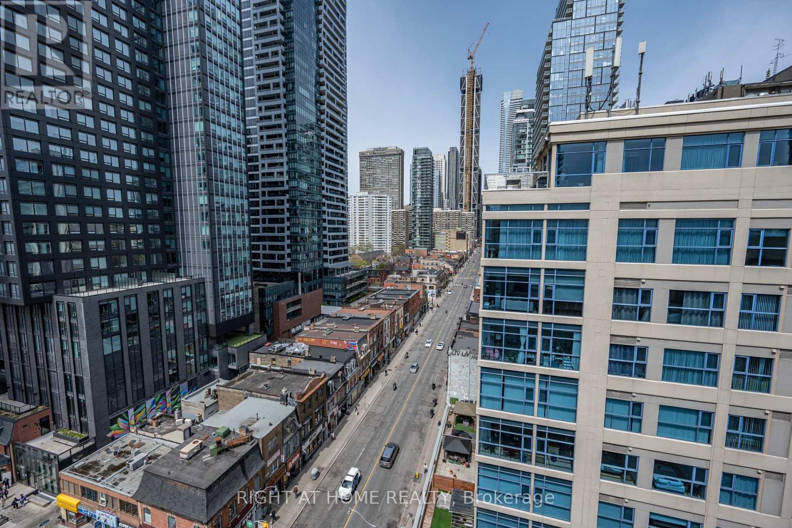 802 - 555 Yonge Street, Toronto, Ontario  M4Y 3A6 - Photo 10 - C13143992