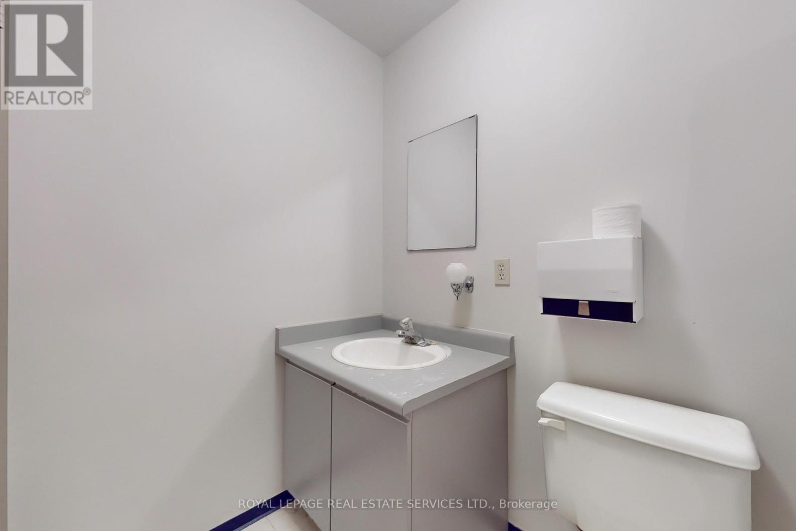 388 Parliament Street, Toronto, Ontario  M5A 2Z7 - Photo 9 - C13143994