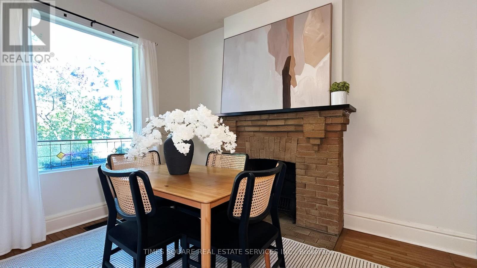 7 Badgerow Avenue, Toronto, Ontario  M4M 1T9 - Photo 9 - E13143866