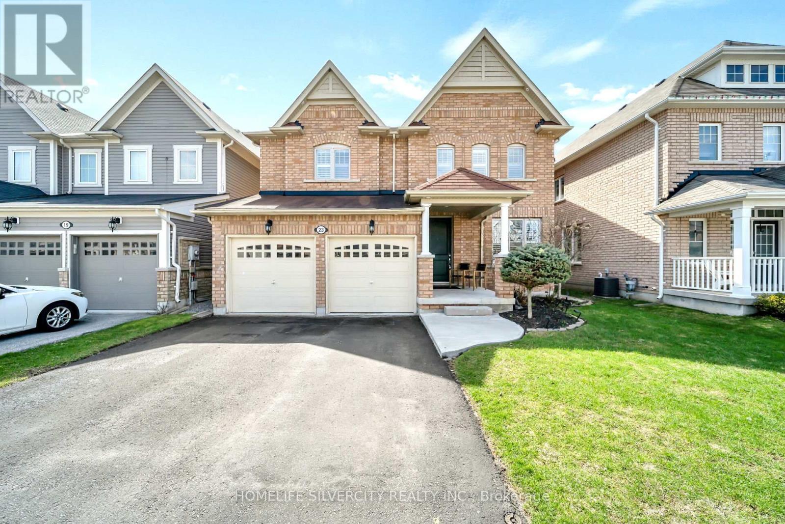 23 Ross Wright Avenue, Clarington, Ontario  L1C 0P6 - Photo 3 - E13143914