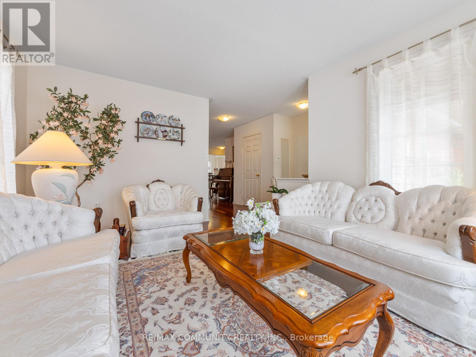 54 Morland Crescent, Ajax, Ontario  L1T 4P5 - Photo 6 - E13143966
