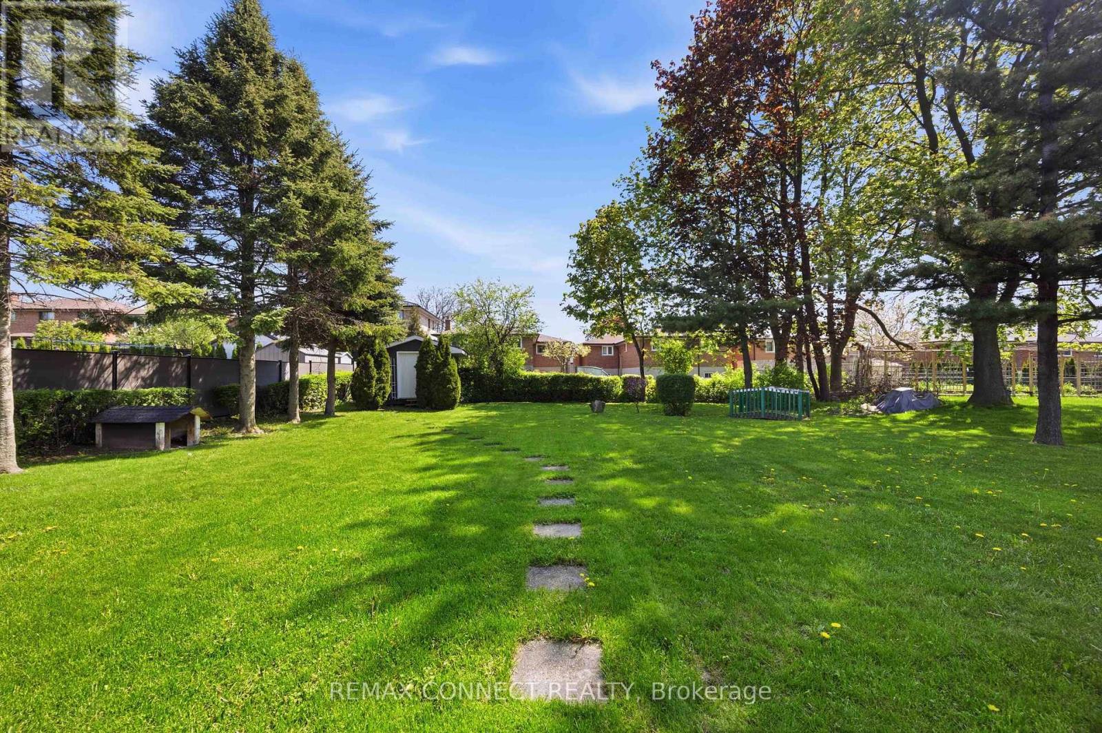 107 Fairglen Avenue, Toronto, Ontario  M1W 1A8 - Photo 40 - E13144032