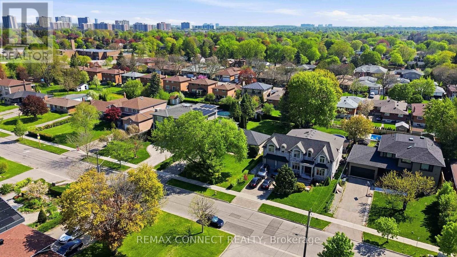 107 Fairglen Avenue, Toronto, Ontario  M1W 1A8 - Photo 44 - E13144032